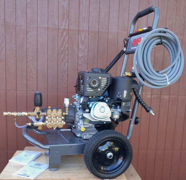 Water Blaster BE4000psi Comet Pump 14hp Kohler Engine Carousel 1