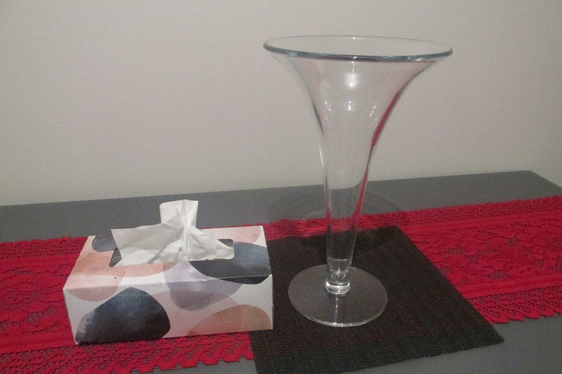 LARGE TRUMPET GLASS VASE-made in Poland Carousel 1