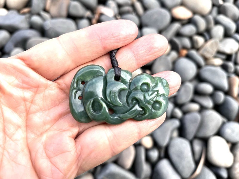 Greenstone Large Hei Tiki 55mm Carousel 1