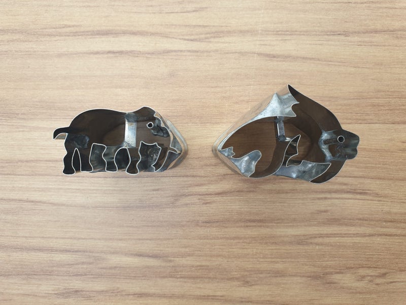 Fun Stainless Steel Cutter for Veggies or Fruit – Goldfish or Elephant Designs Carousel 1