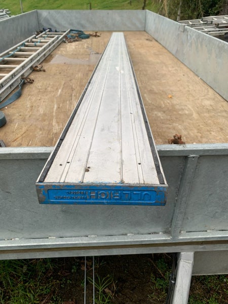 Aluminium Scaffolding Planks (5m or 6m lengths) Carousel 1