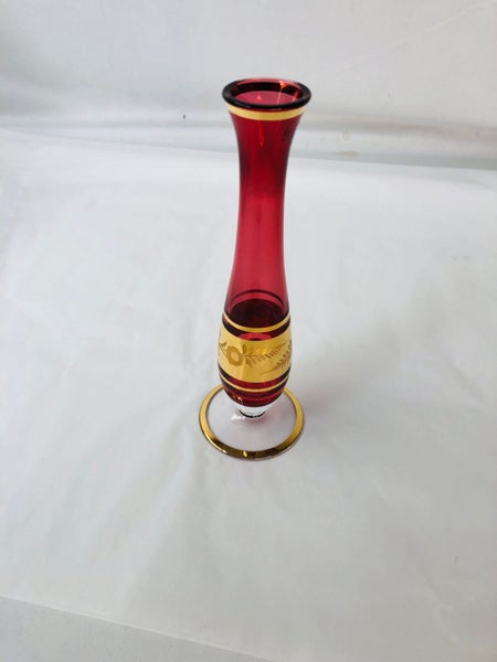 Bohemian Cranberry Crystal Vase (18504)62931715788162112