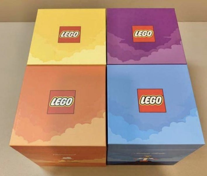 LEGO Limited Edition Fun Fair Bricktober Full Complete Set of 4 Carousel 8