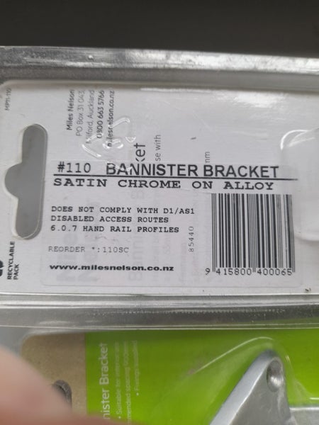 Bannister bracket Carousel 3