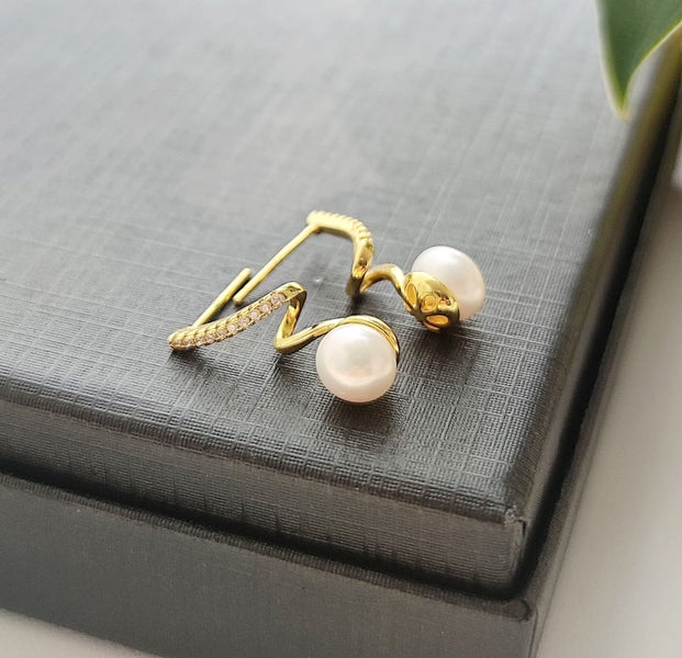 (100% Pearl) Natural Pearl Drop Earrings EBZ12JX-8 Carousel 1