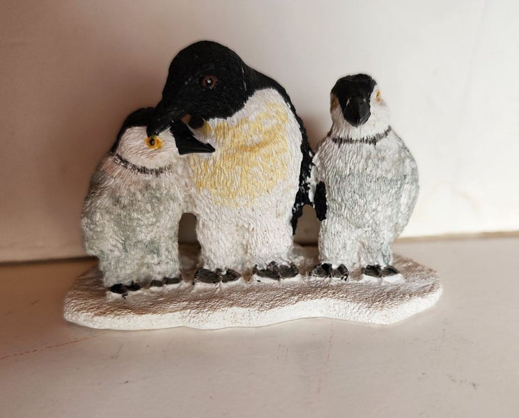 Penguins ornament Carousel 1
