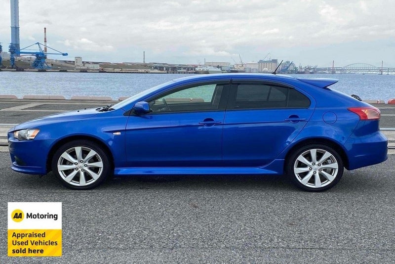 2012 Mitsubishi Galant Fortis Sports / Cruise62864751081602114