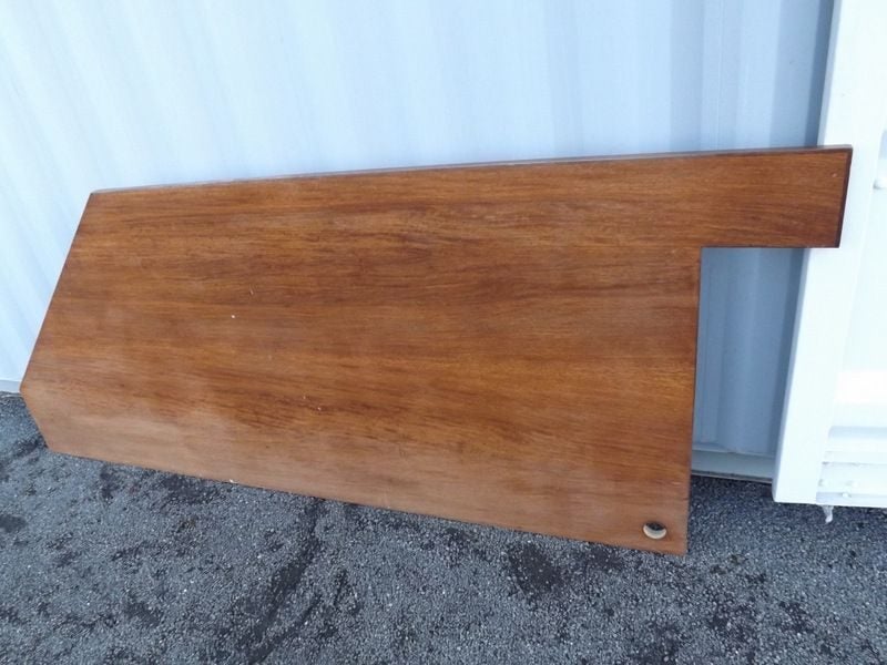 Various large desktops - 30mm thick Carousel 2