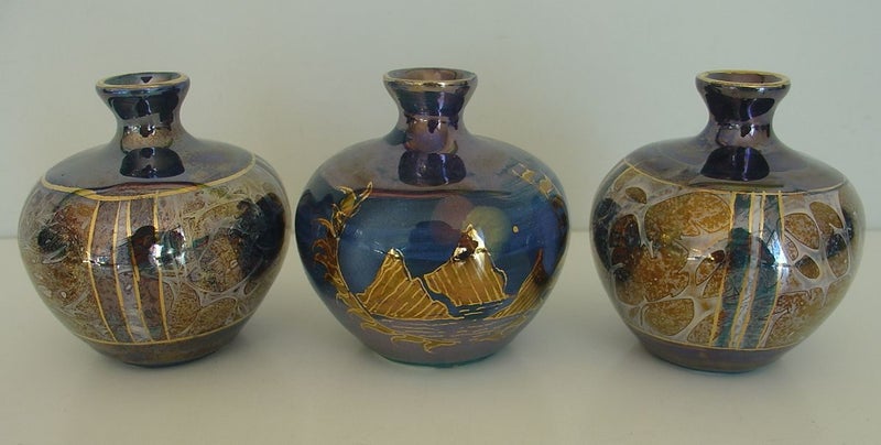 NZ Craft Pottery Cogswell Set of 3 Lustre Vases Carousel 1