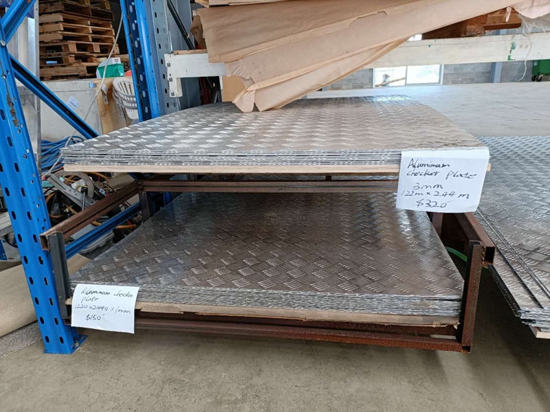 Aluminium checker plate 1.2m x 2.4m x 1.0mm thick Carousel 2