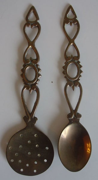 Welsh Brass Love Spoons x 2 Carousel 1