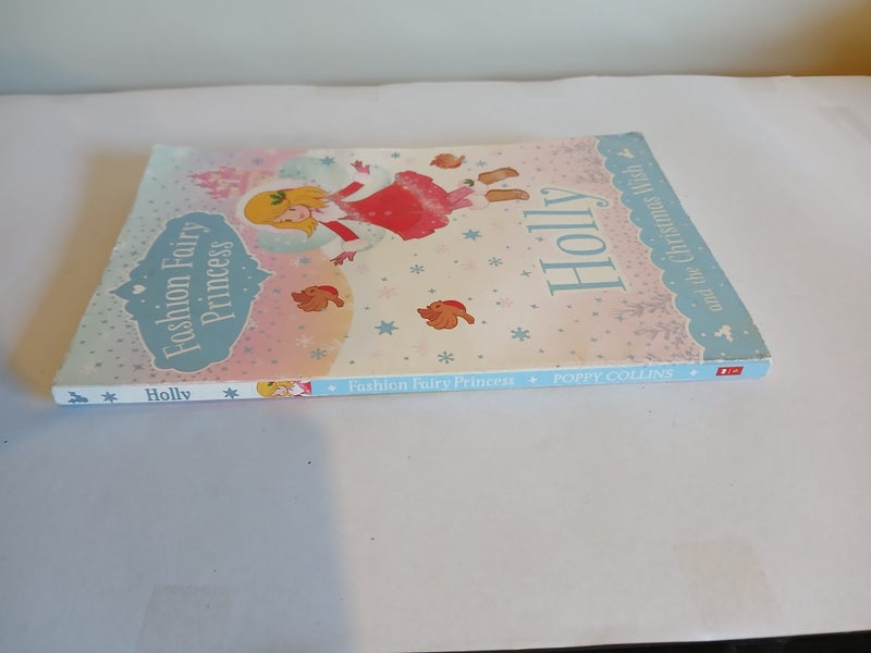 Fashion Fairy Princess: Holly and The Christmas Wish - Poppy Collins Carousel 2