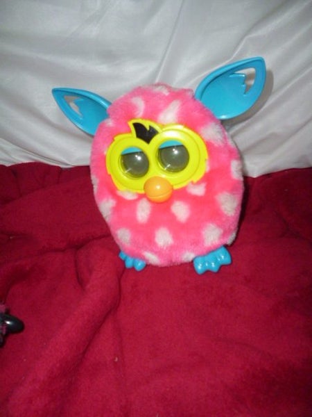 Pink And White Furby Talking Toy Carousel 1