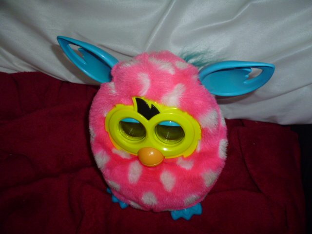 Pink And White Furby Talking Toy Carousel 2
