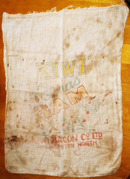 Vintage Kiwi Bacon Co Ltd Ham sack Carousel 1