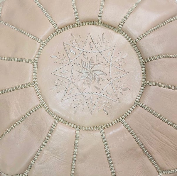 PREMIUM Handcrafted Moroccan Leather Pouf Carousel 4