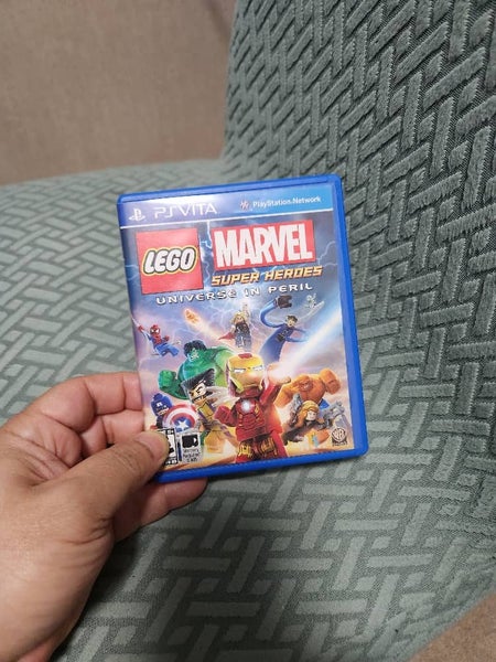 PS Vita Lego Marvel Super Heroes Game Carousel 1