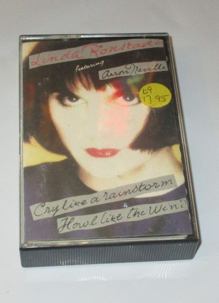 Linda Ronstadt – Cry Like A Rainstorm - Howl Like The Wind - Cassette Carousel 1