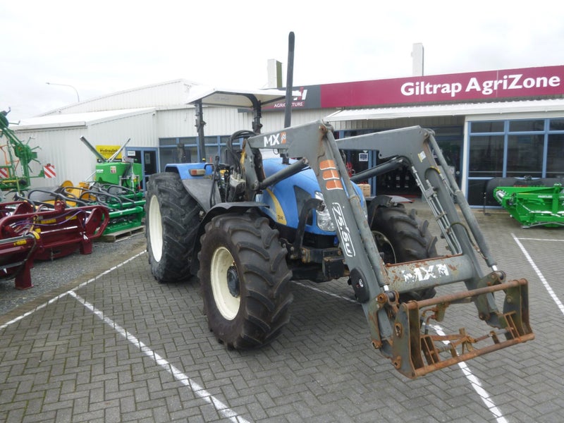 2007 New Holland TL90A Carousel 2