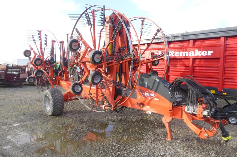2015 Kuhn GA13131 Carousel 1