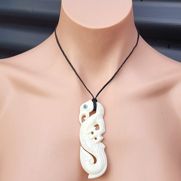 Natural Hand Carved Maori Bone Carving Pendant Necklace - Manaia Hook Carousel 7