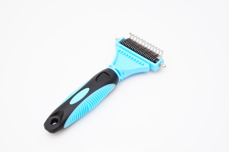Pet Deshedding Brush Carousel 4