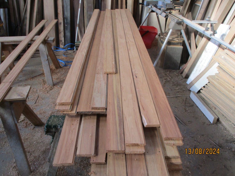 Rimu flooring628632189571851129