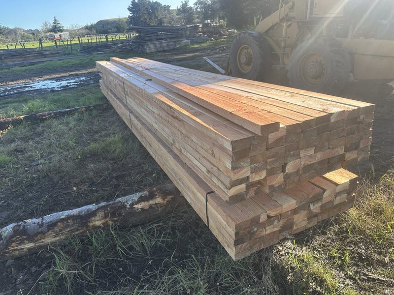 Douglas Fir 4x2 Carousel 1