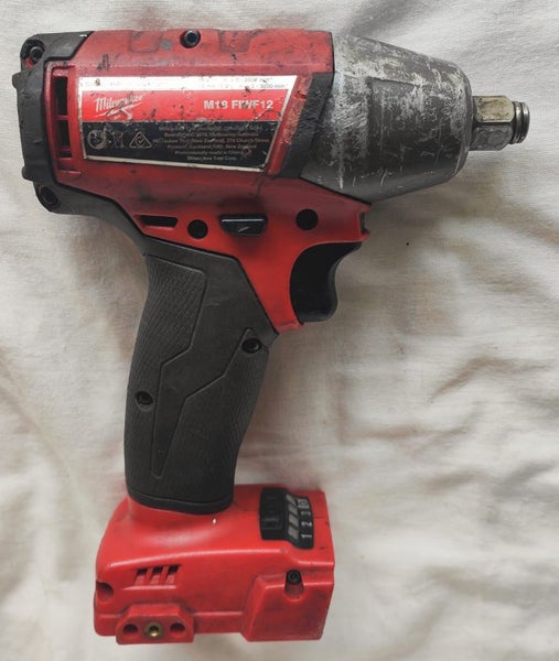 Milwaukee M18 Fuel 1/2" Brushless Impact Wrench Carousel 2