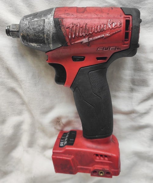 Milwaukee M18 Fuel 1/2" Brushless Impact Wrench Carousel 1