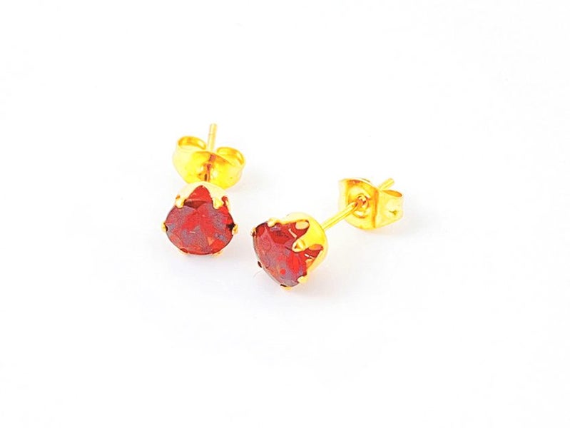 18K GOLD-PLATED RING DESIGN STUD EARRINGS WITH RED ZIRCON Carousel 1