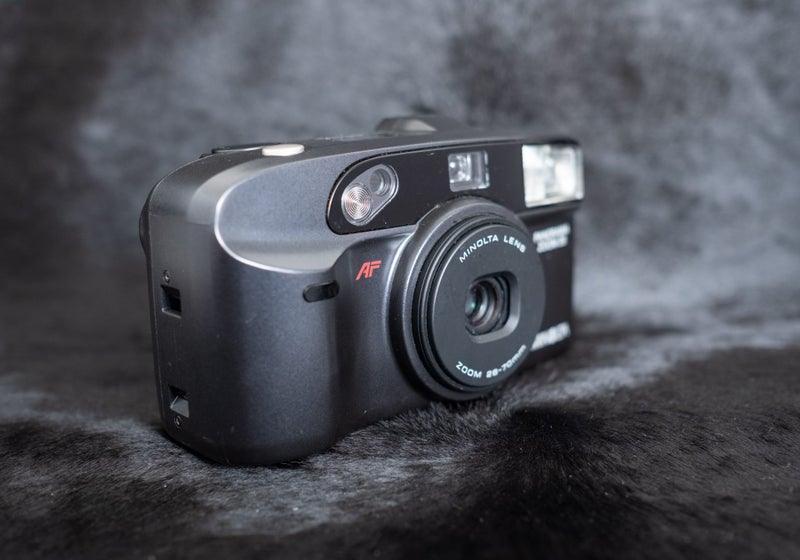 Minolta Panorama zoom 28 fully working compact film camera Carousel 2
