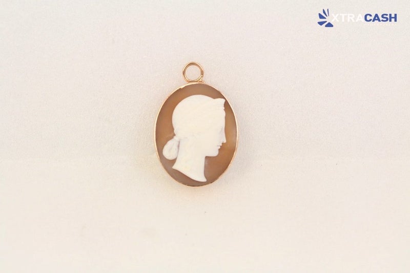 9ct Cameo Pendant Carousel 1