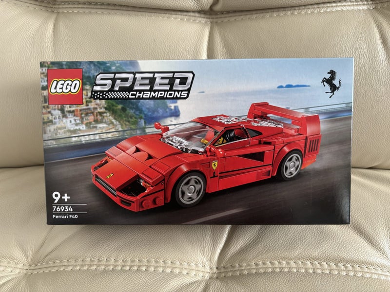 LEGO Speed Champions 76934 - Ferrari F40 ~Ping Available~! Carousel 1