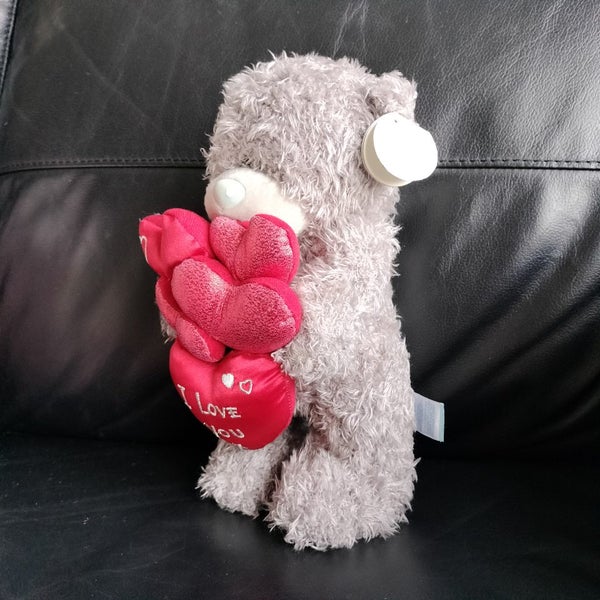 Me to You Tatty Teddy with Hearts Carousel 6