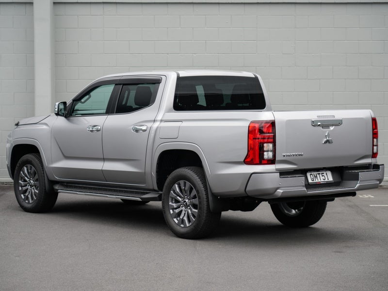 2026 Mitsubishi Triton DC WS 2.4D GLXR 2WD, photo 3