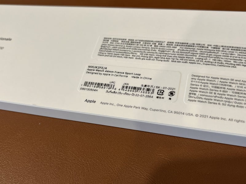 Genuine Apple Watch Band – Special Edition (Brand New) Carousel 5