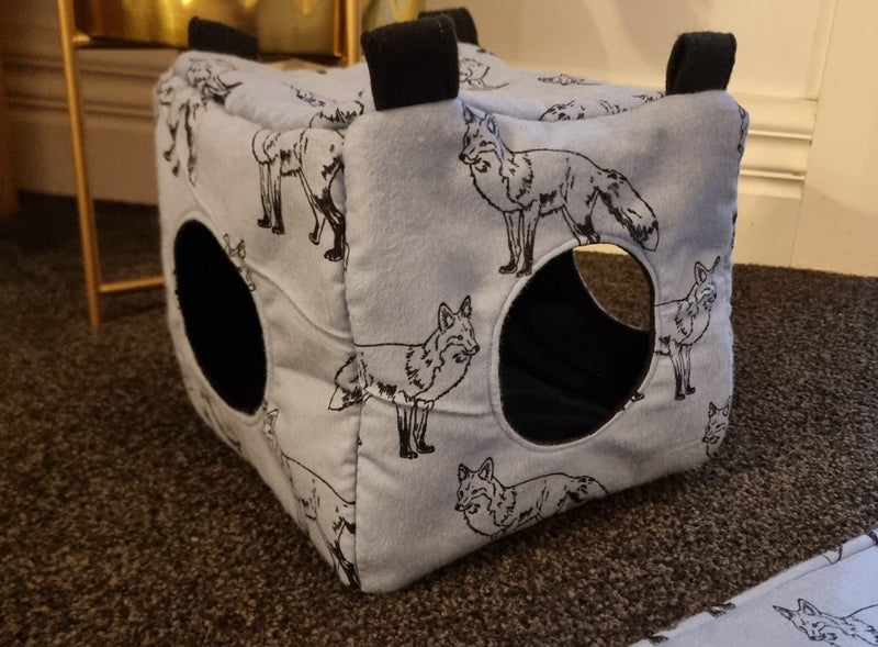 Rat Cube (four entry holes) - Choose your own design Carousel 1