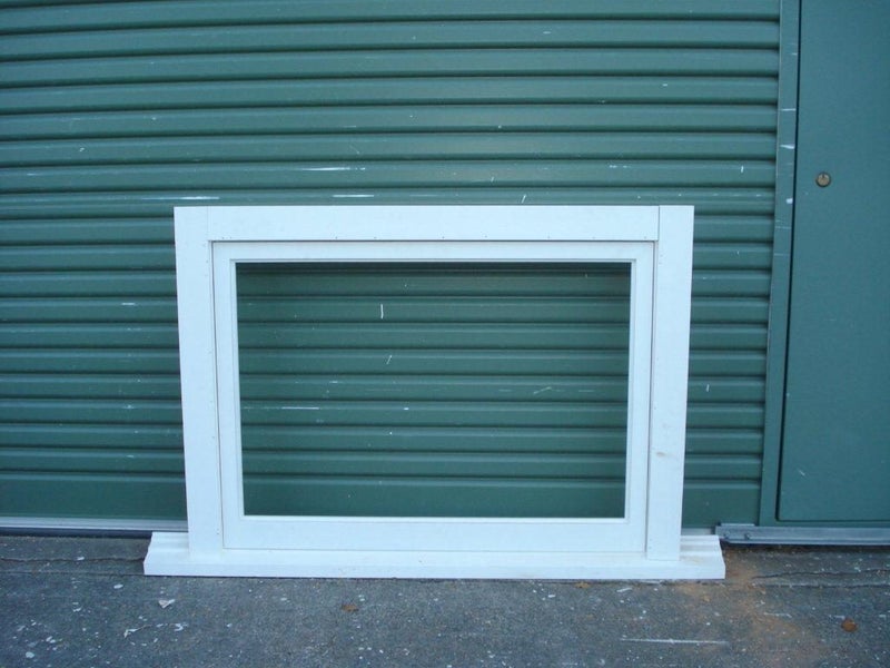 **BRAND NEW WINDOW 1200x600mm**Why buy 2nd hand at this Price Carousel 4