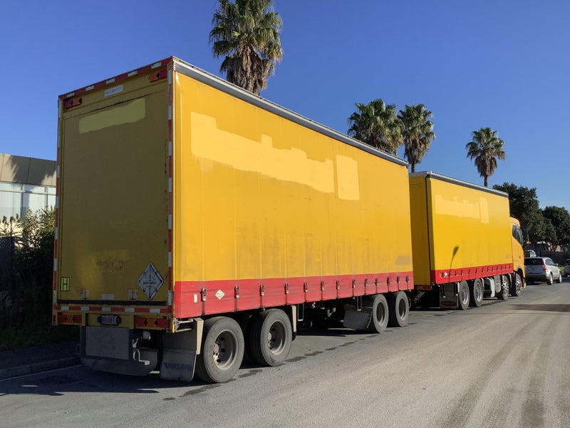 2016 Volvo FH600 Truck and Trailer Combination62867854341121111