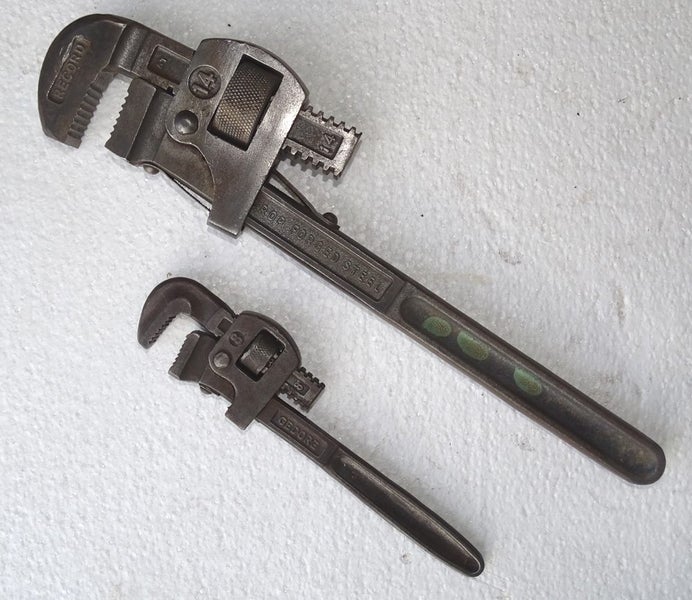 Record 14" & Gedore 8" pipe wrenches Carousel 3