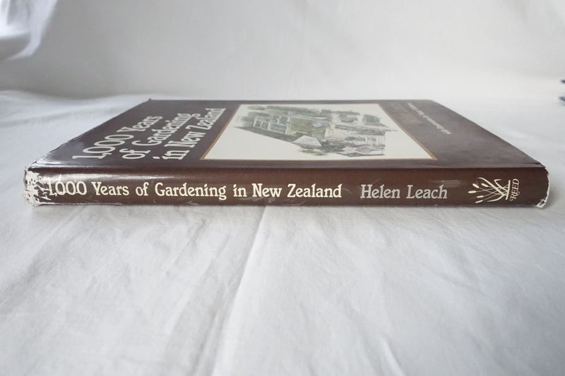 1000 Years of Gardening in New Zealand. by Helen Leach (SKU BK3) Carousel 2