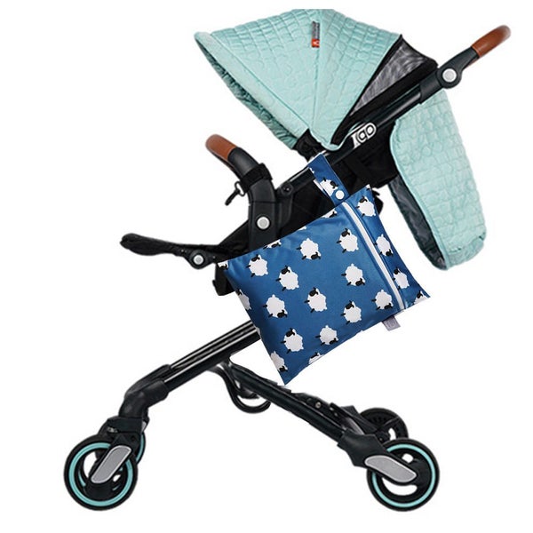 2Pcs Printed Water Resistant Dry Wet Bag Reusable Diaper Storage Bag-Blue Carousel 2