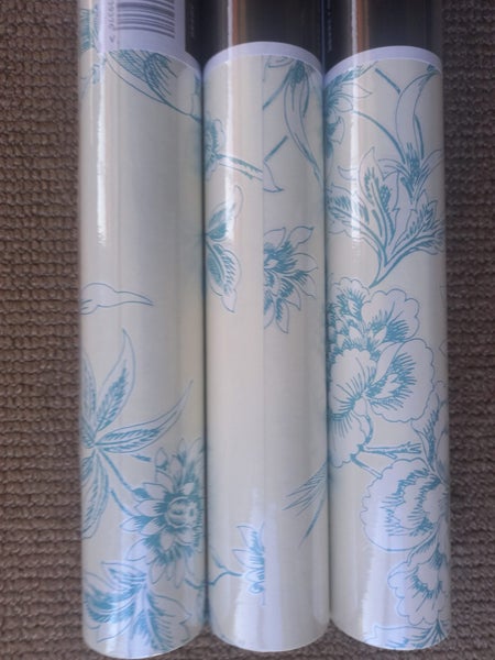 Wallpaper. Wild Flower - Soft Blue. 3 roll bundle Carousel 4