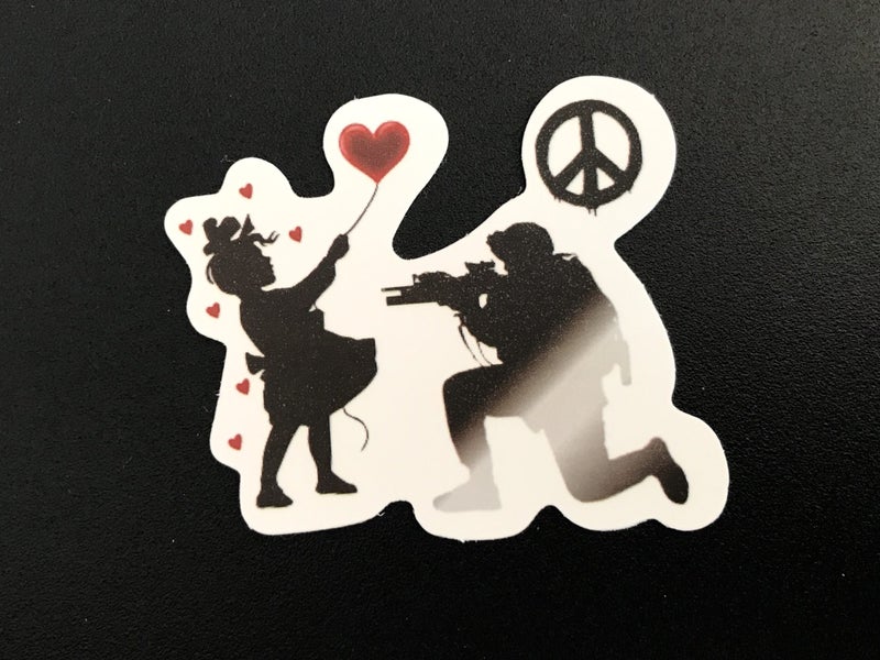** BANKSY ART ** 1 x Sticker - Girl Heart Balloon / Shooting Peace Soldier (5cm) Carousel 1