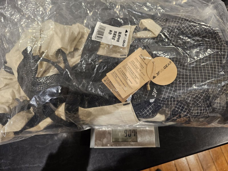 3F UL Qidian Pro 56L 880g UHMWPE Dyneema Frameless Ultra Light Hiking Pack Carousel 7