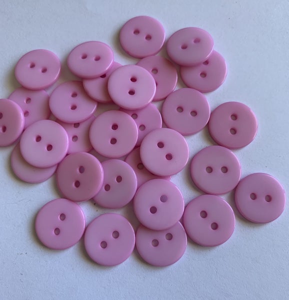 Buttons 30 pink two hole 15mm Carousel 1