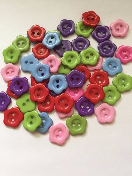 Buttons 50 x 14mm Coloured flower resin Carousel 1