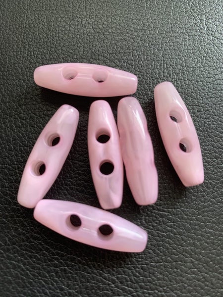 Buttons Toggles Pale Pink resin 30mm x 9mm two hole Carousel 1