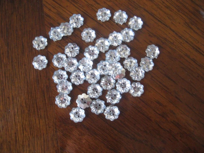 Buttons 50 flower shaped 11mm rhinestone Carousel 1